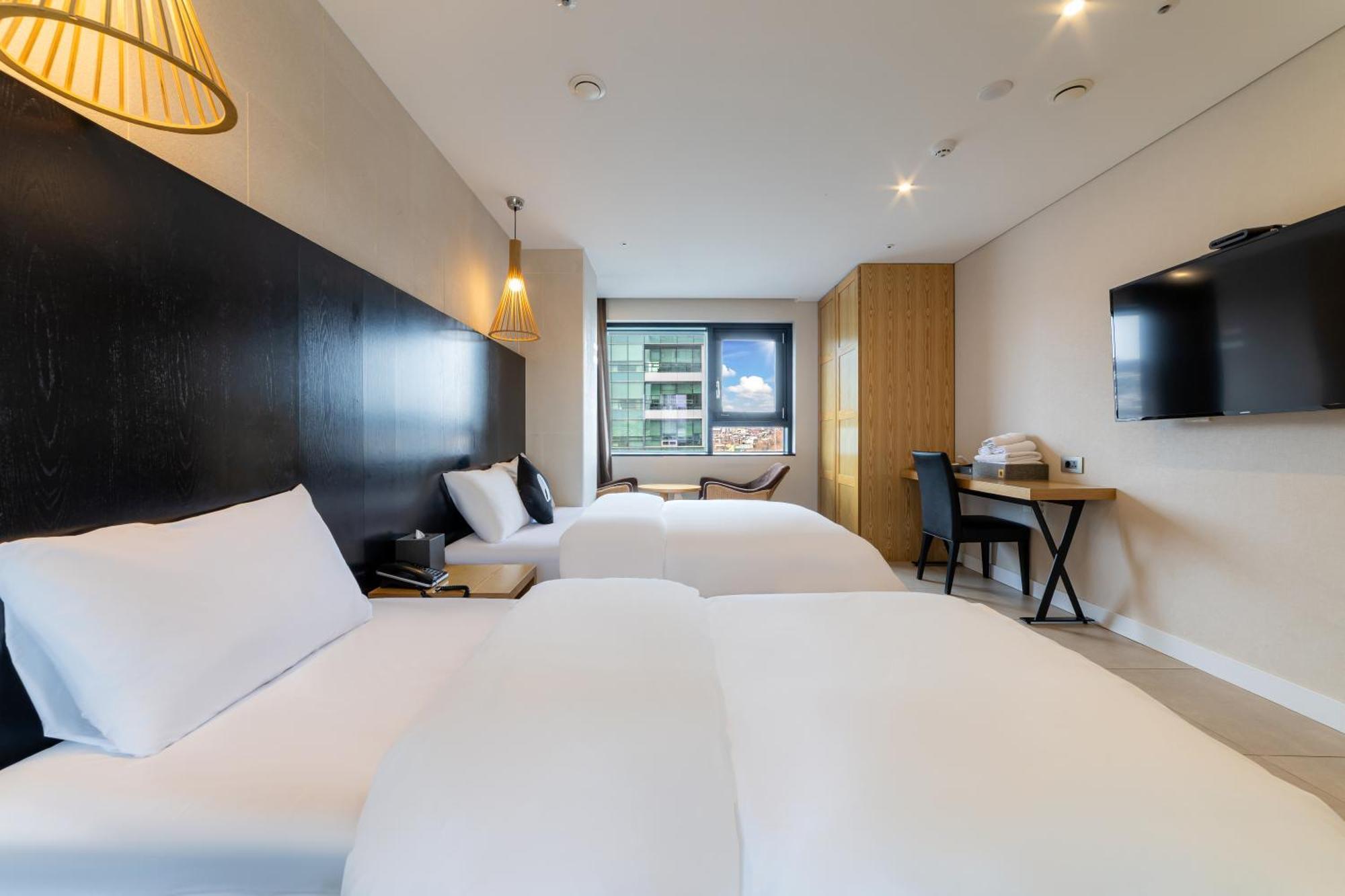 Hotel The Designers Seoul Station Exterior foto